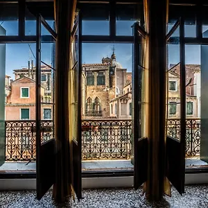 Savoia E Jolanda Italia